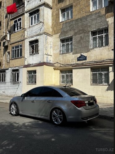 Chevrolet Cruze-21