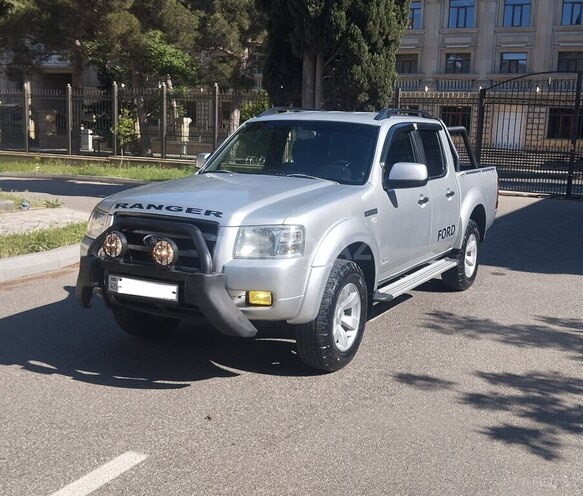 Ford Ranger-1