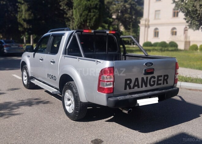 Ford Ranger-8