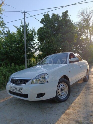 LADA (VAZ) Priora-1