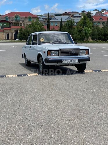 LADA (VAZ) 2107-17