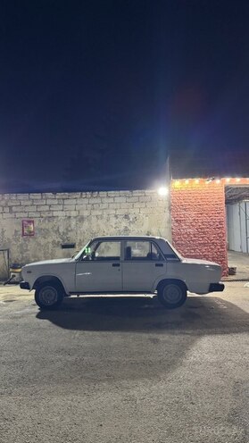 LADA (VAZ) 2107-5