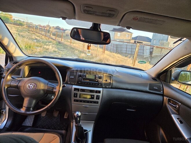 Toyota Corolla-4