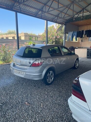Opel Astra-2