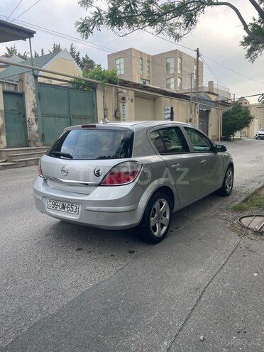 Opel Astra-11