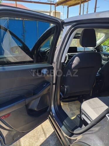 Ford Escape-12