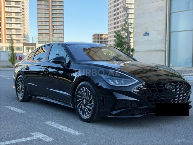 Hyundai Sonata-2