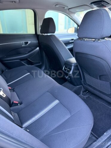 Hyundai Sonata-6