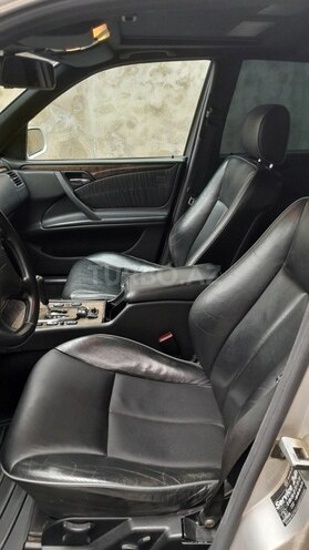 Mercedes E 280-5