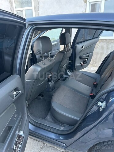 Opel Astra-7