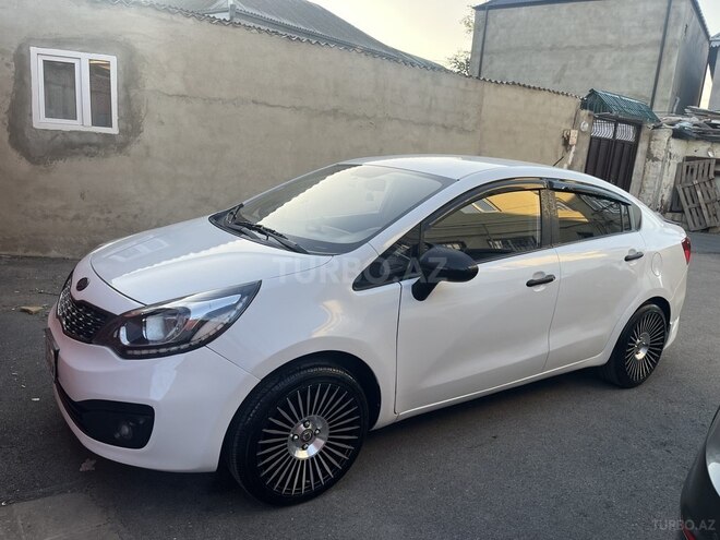 Kia Rio-2