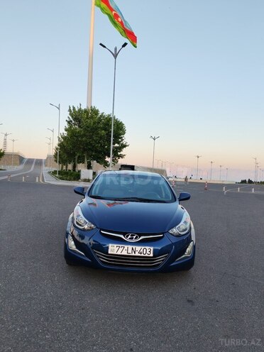 Hyundai Elantra-1