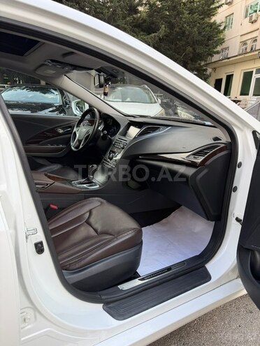 Hyundai Grandeur-11