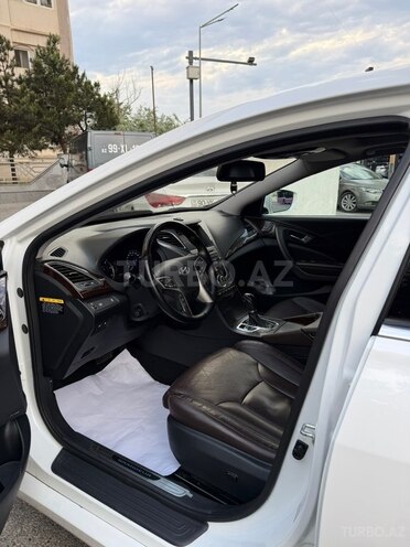 Hyundai Grandeur-12