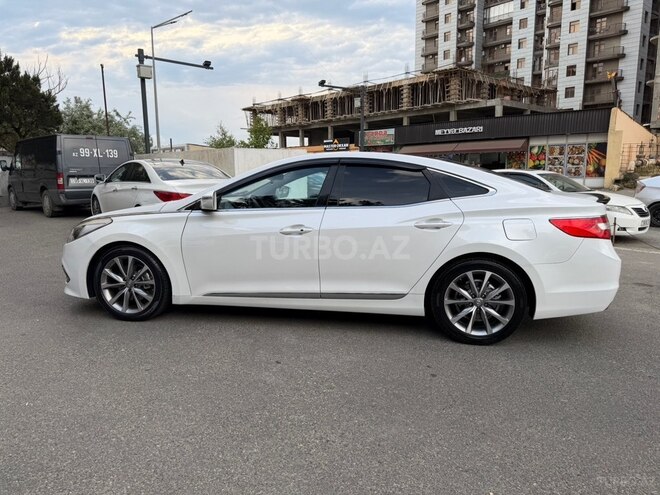 Hyundai Grandeur-8