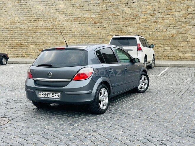 Opel Astra-10