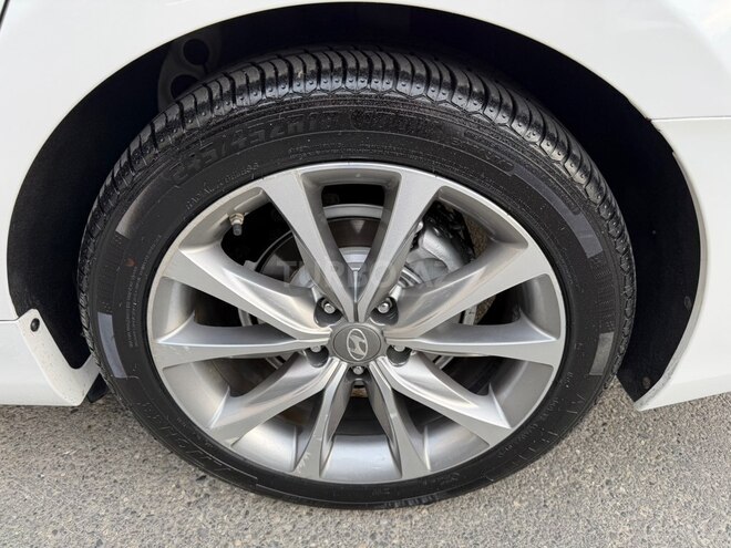 Hyundai Grandeur-15