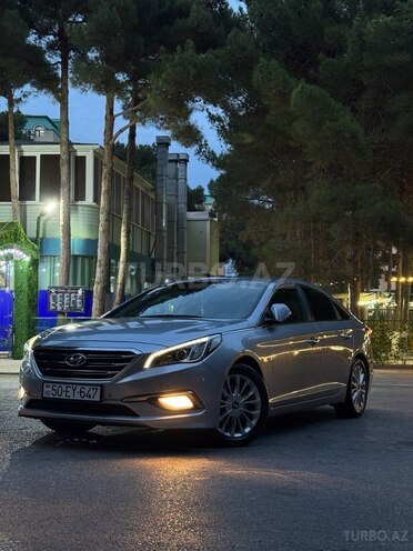 Hyundai Sonata-6