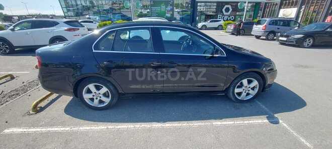 Volkswagen Jetta-3