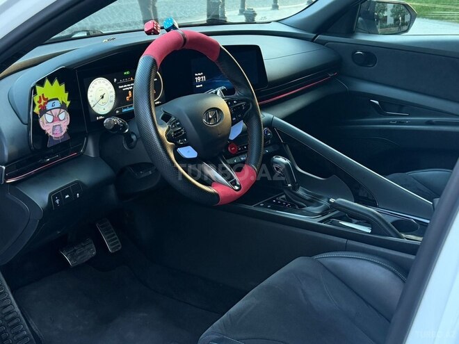 Hyundai Elantra N-12