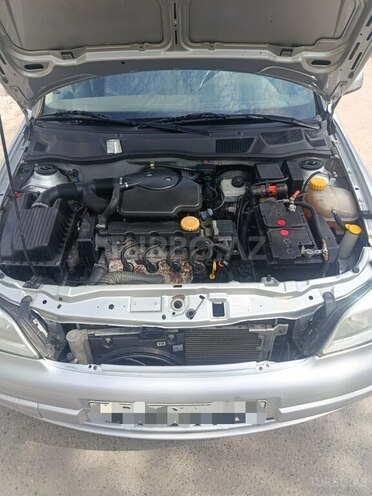 Opel Astra-7