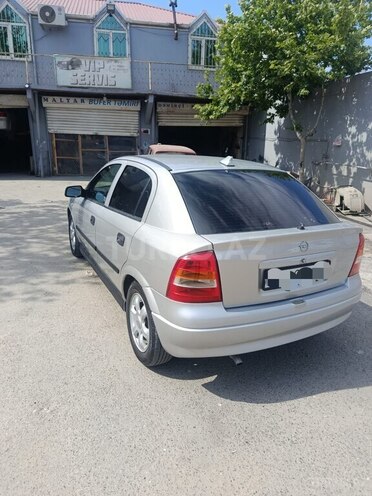 Opel Astra-4
