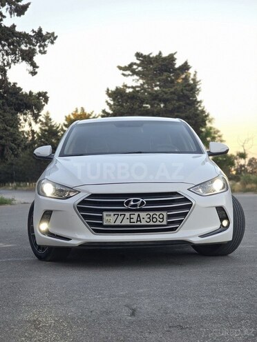 Hyundai Avante-2