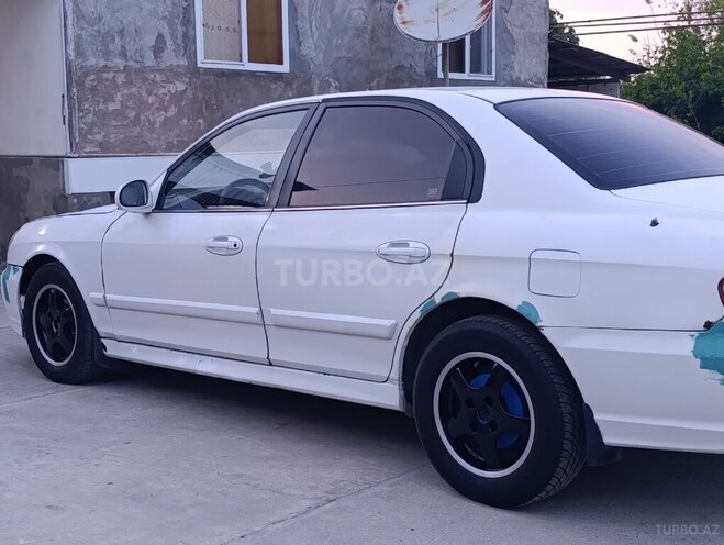 Hyundai Sonata-3