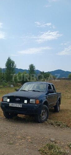 Ford Ranger-1