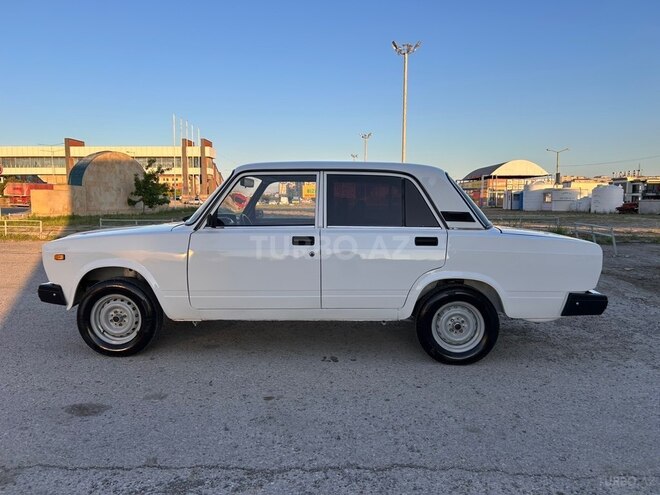 LADA (VAZ) 2107-7