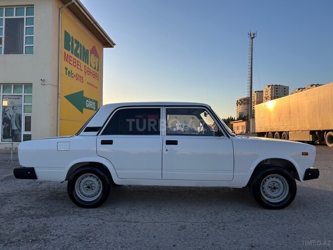 LADA (VAZ) 2107-8