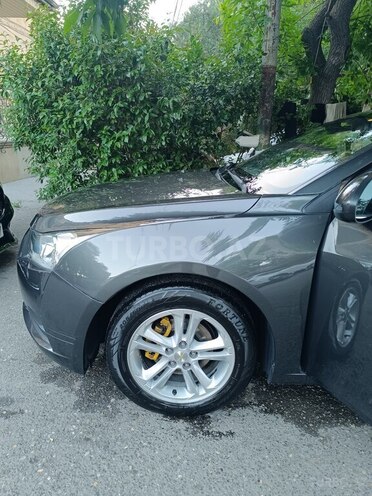 Chevrolet Cruze-8