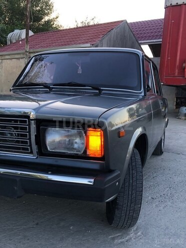 LADA (VAZ) 2107-8
