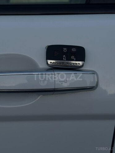Land Rover RR Evoque-18