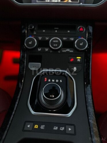 Land Rover RR Evoque-12