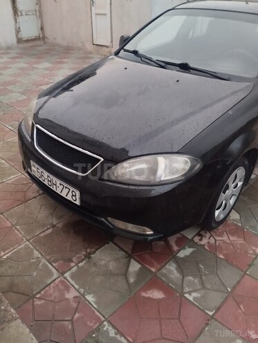 Daewoo Gentra-4