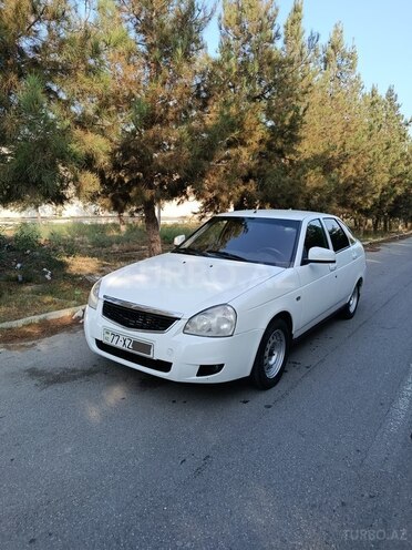 LADA (VAZ) Priora-1