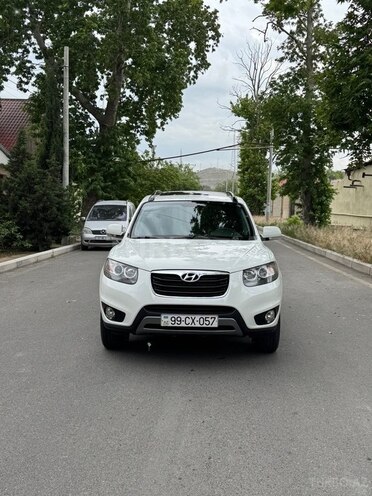 Hyundai Santa Fe-1