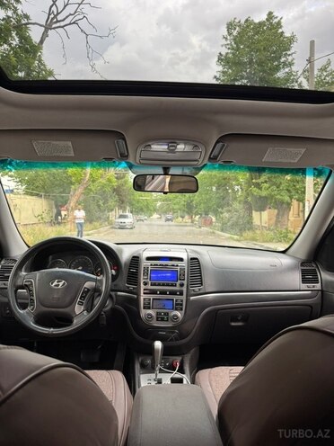 Hyundai Santa Fe-8