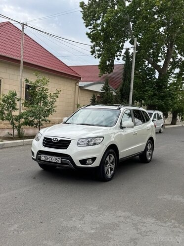 Hyundai Santa Fe-4