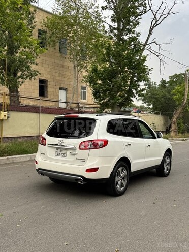 Hyundai Santa Fe-2