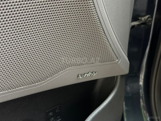 Hyundai Sonata-13
