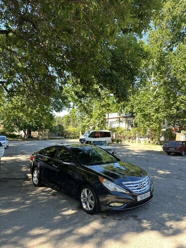 Hyundai Sonata-3