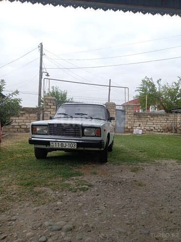 LADA (VAZ) 2107-5