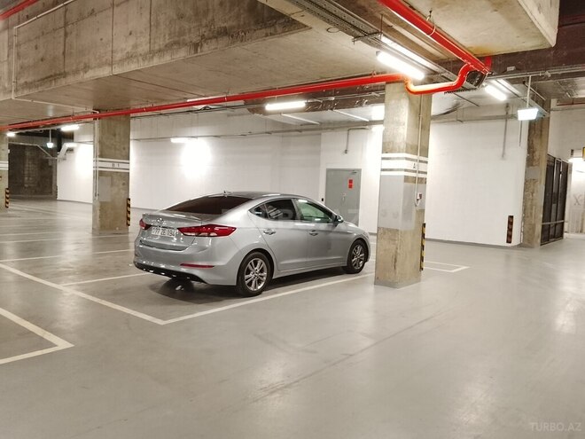 Hyundai Elantra-6