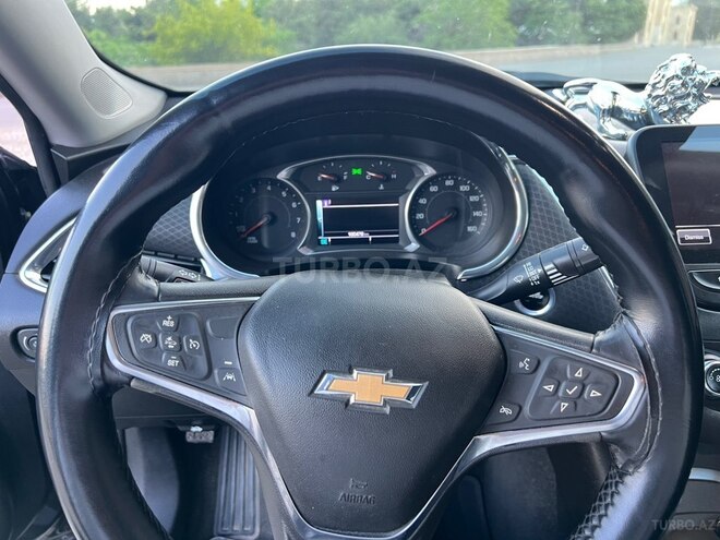 Chevrolet Malibu-13