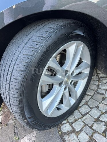 Chevrolet Malibu-11