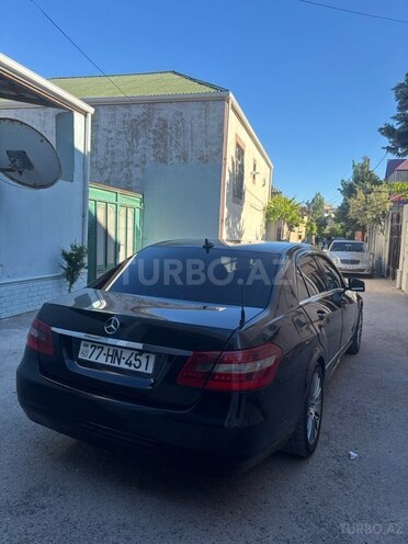 Mercedes E 220-5