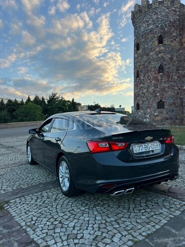 Chevrolet Malibu-5