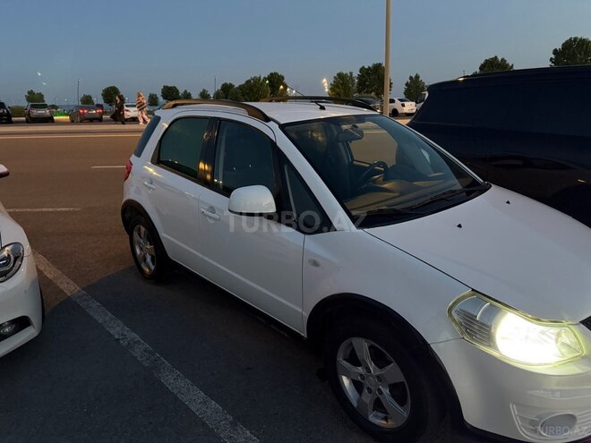 Suzuki SX4-4